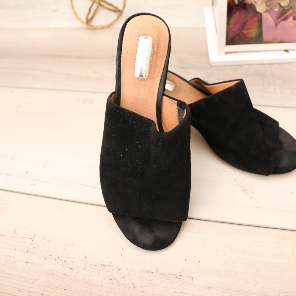 Halogen Mules - image 1